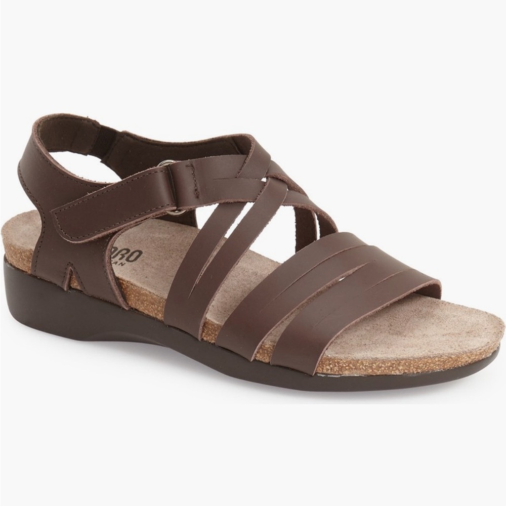 Munro Kaya Strappy Sandal in Brown Leather - Size 7.5 M
